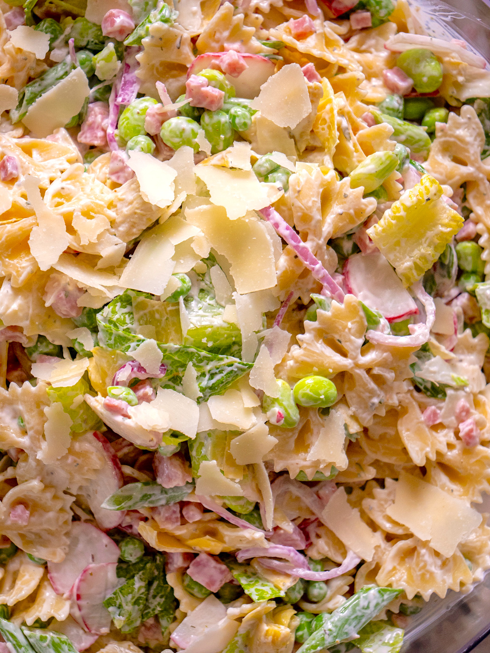 Layered spring pasta salad Vertical 14