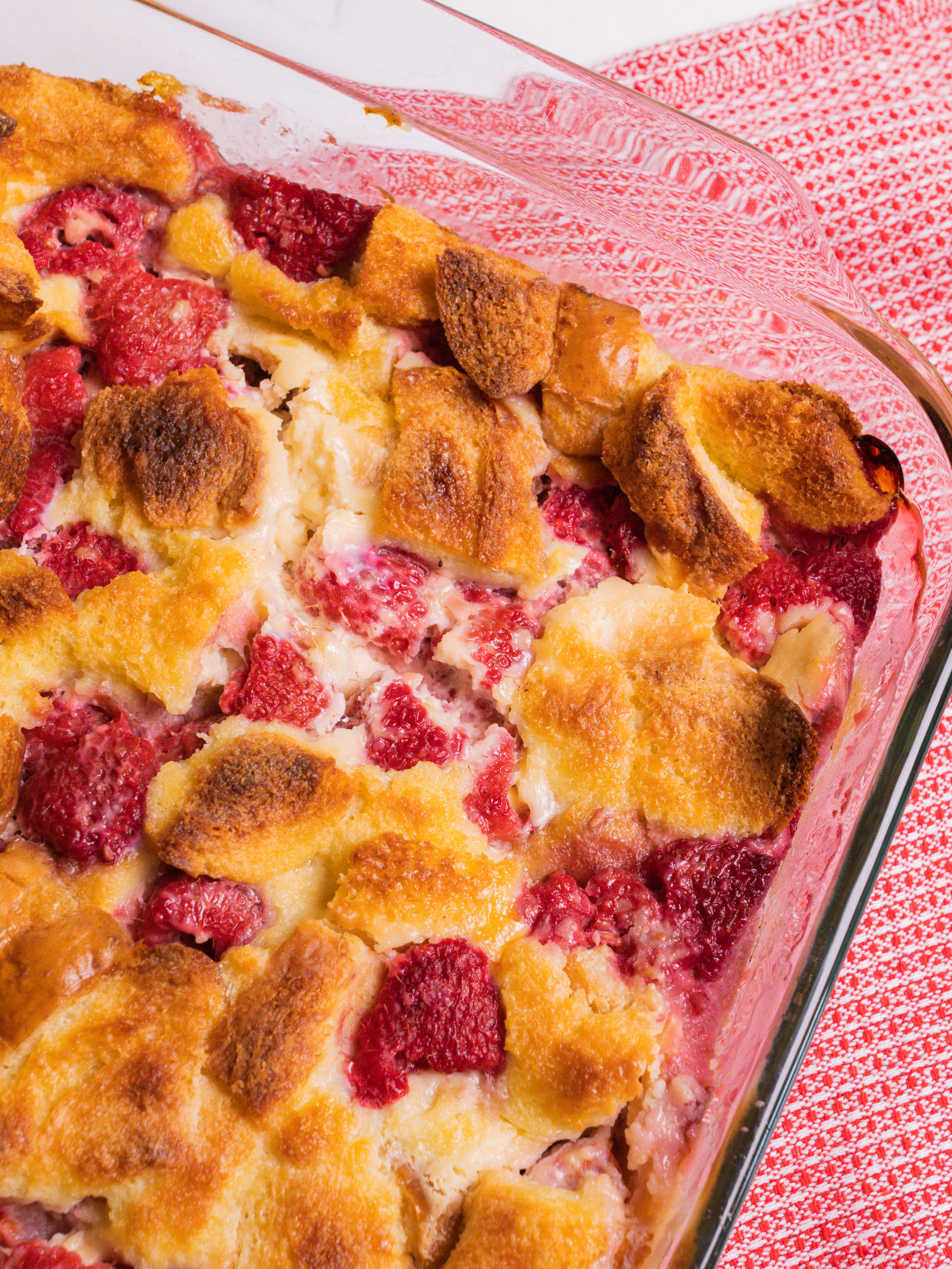 Raspberry French Toast Bake Vert-16