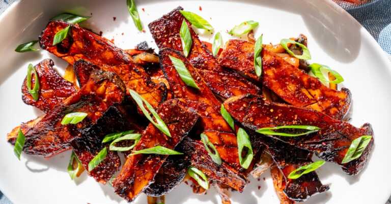 BBQ King Oyster Mushroom Steaks and Peppers