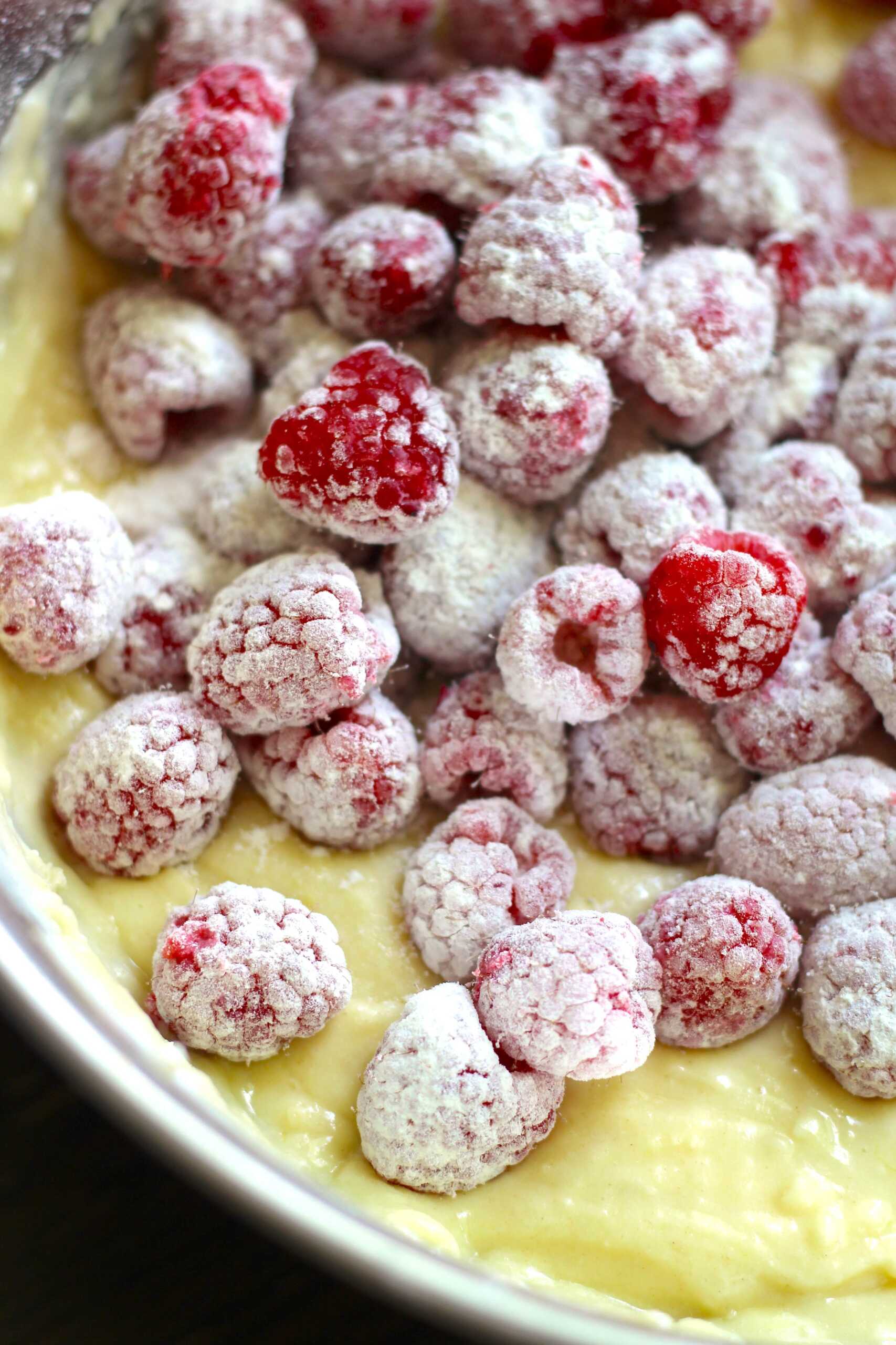 Lemon Raspberry Bundt Cake 2-min