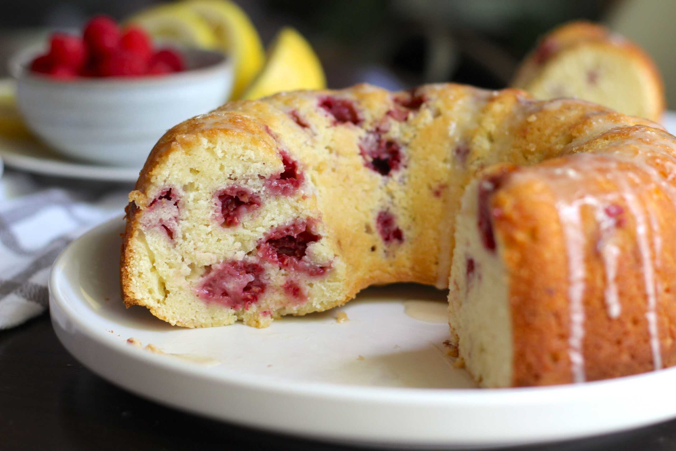 Lemon Raspberry Bundt Cake 9-min