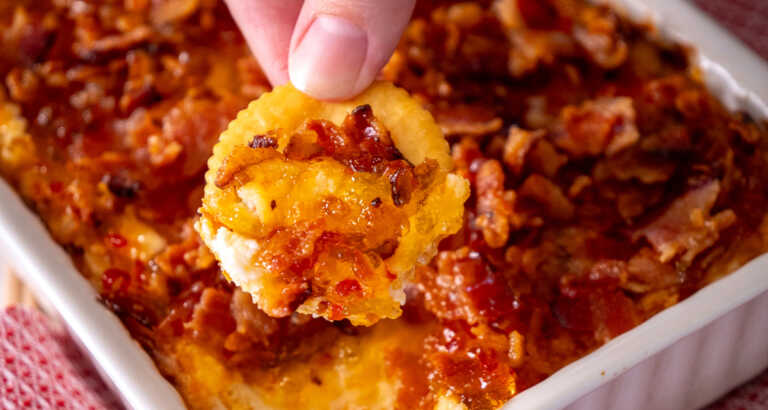 Hot Pepper Jelly Bacon Dip