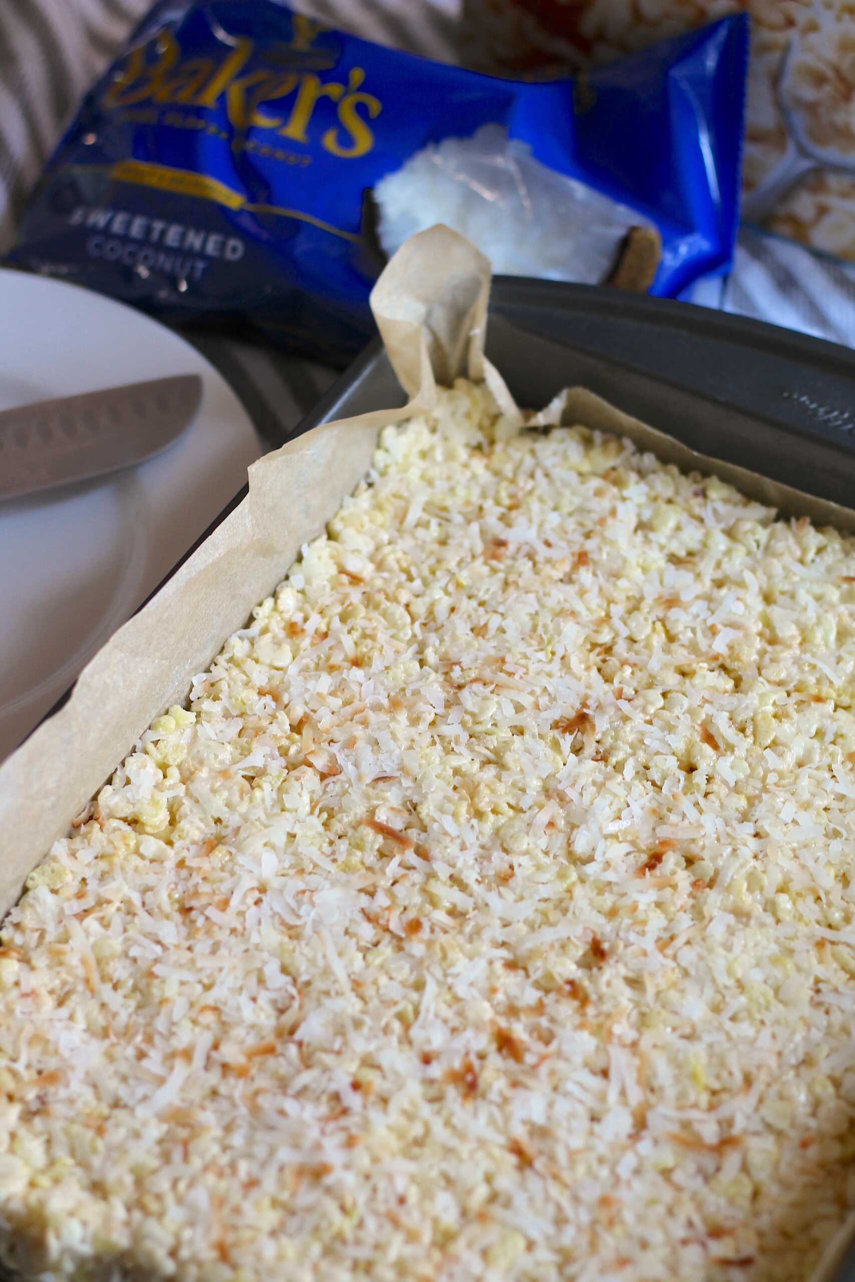 coconut rice krispies 3-min