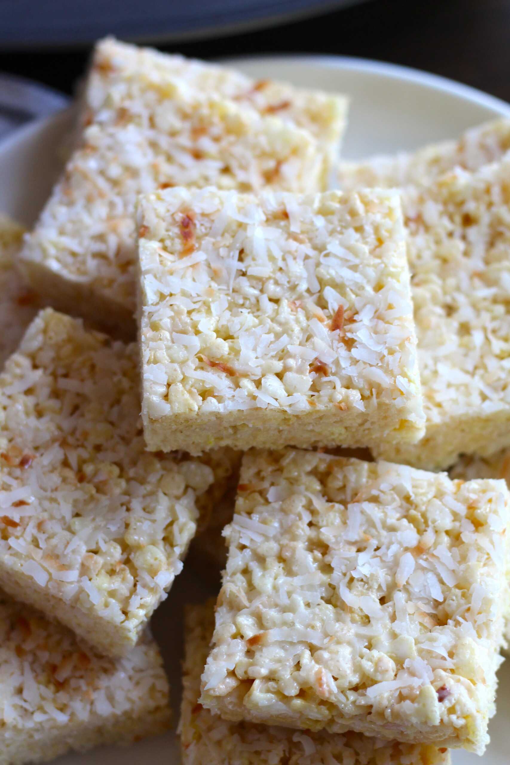 coconut rice krispies 12-min