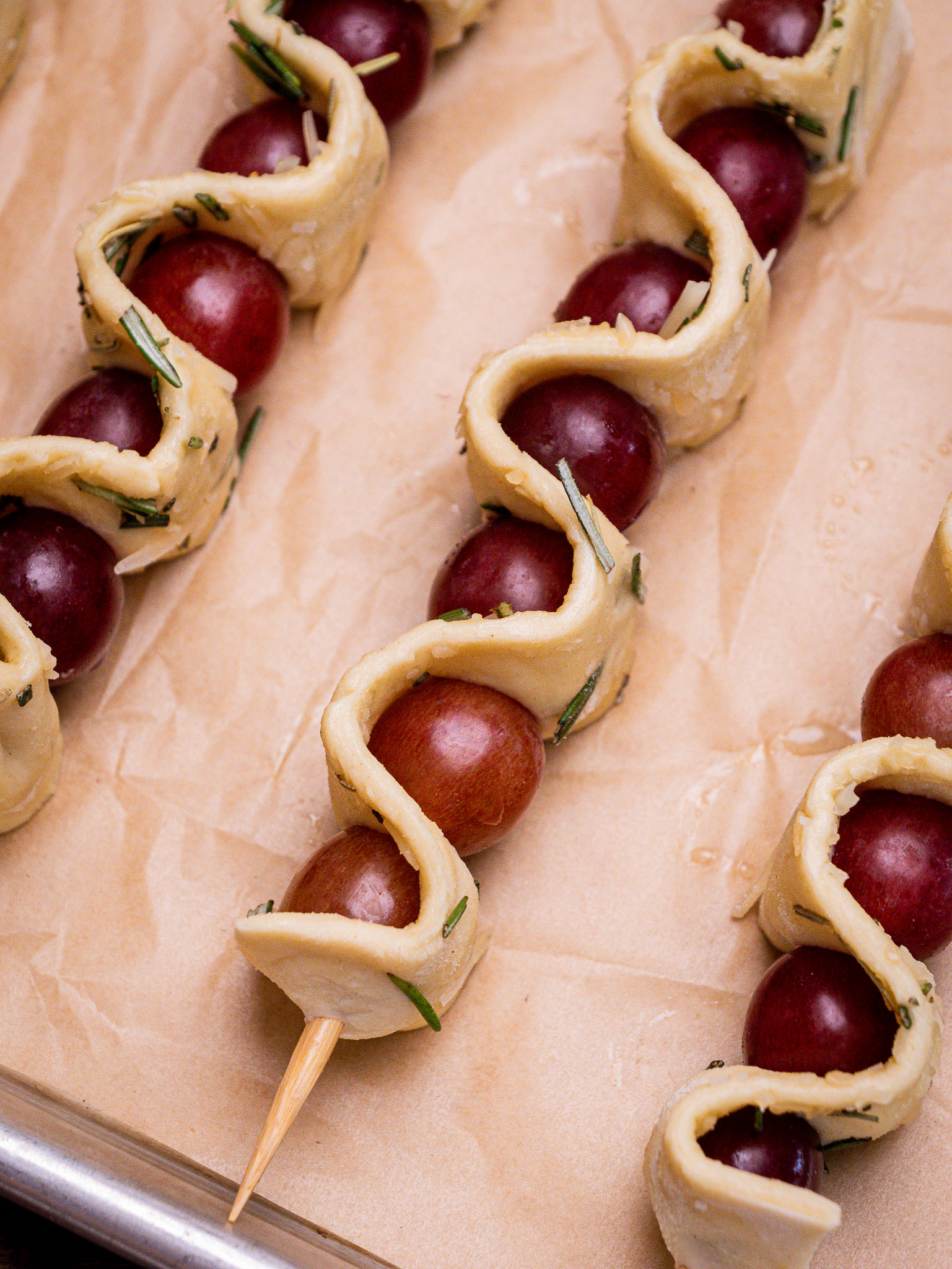 Rosemary Grape Skewers Hori-44