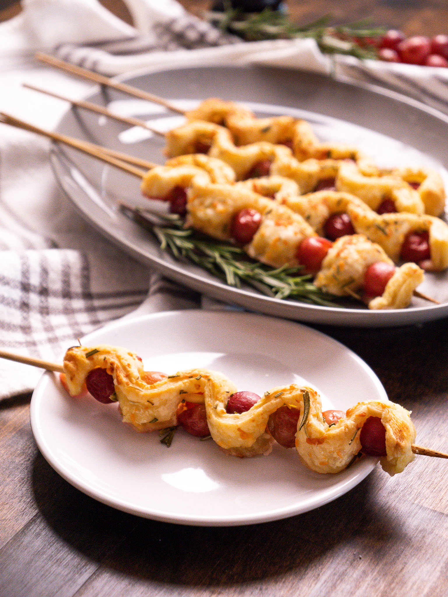 Rosemary Grape Skewers Hori-28