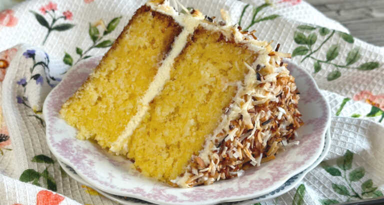 Dolly Parton Coconut Cake