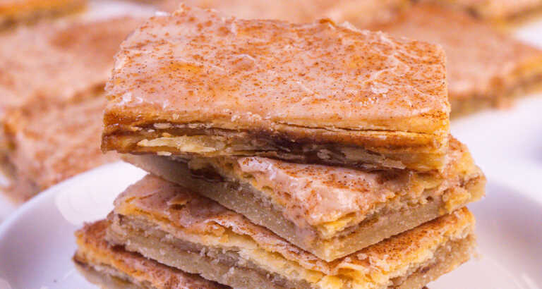 Cinnamon Sugar Poptart Bars