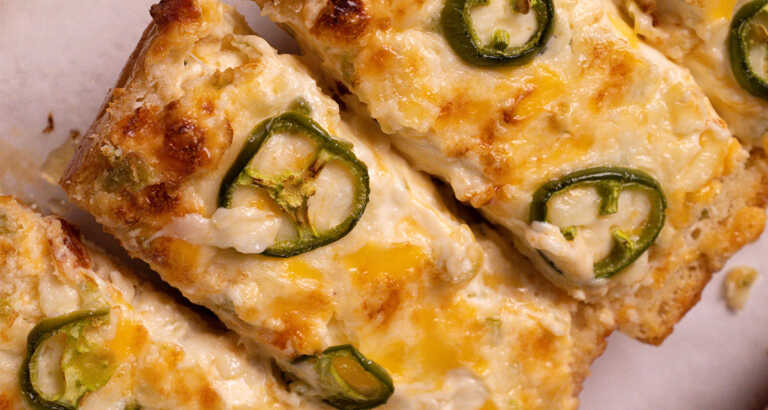 Jalapeño Popper Cheese Bread