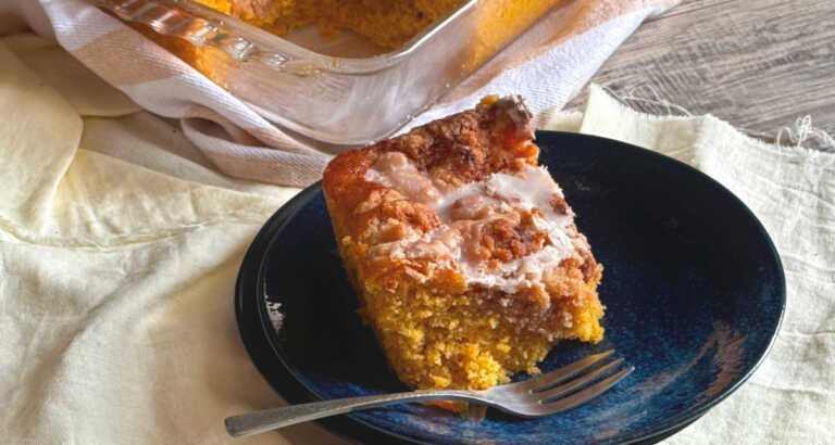 Pumpkin Spice Crumb Cake