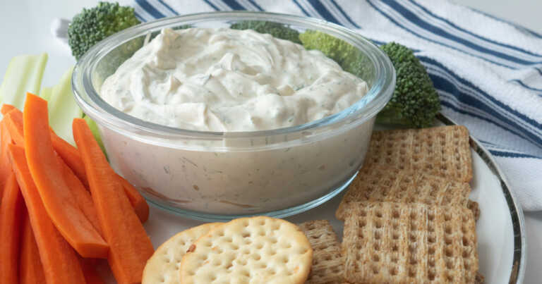 6-Ingredient Dill Dip