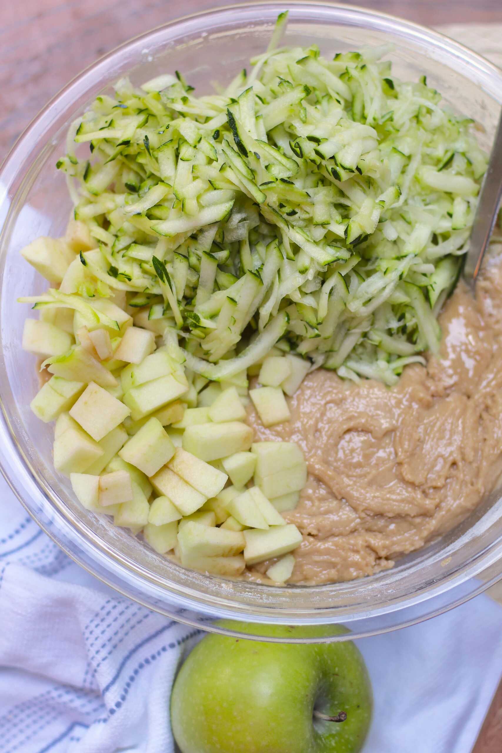 zucchini apple bread 1-min