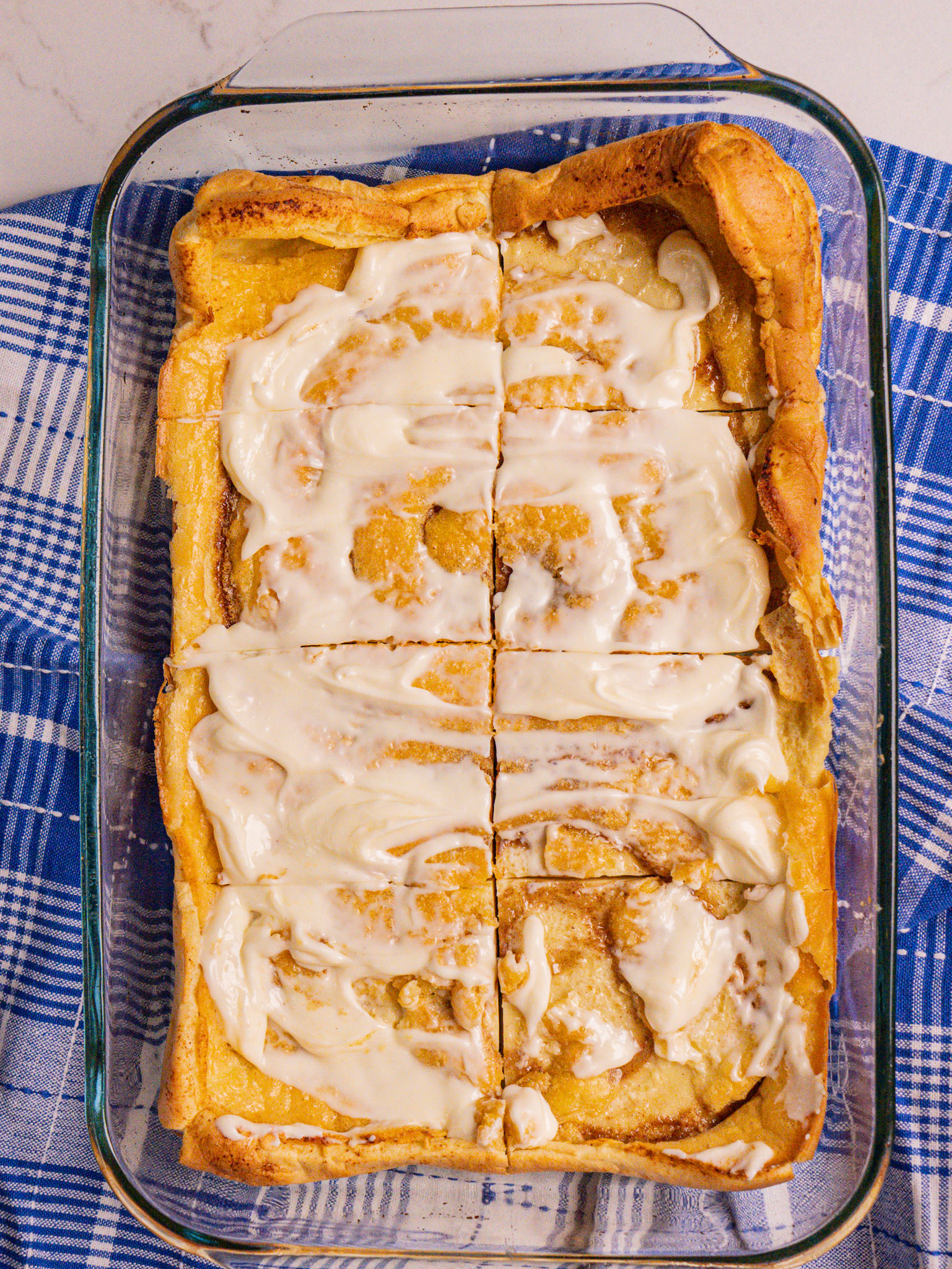 Cinnamon Roll German Pancake Vert-26