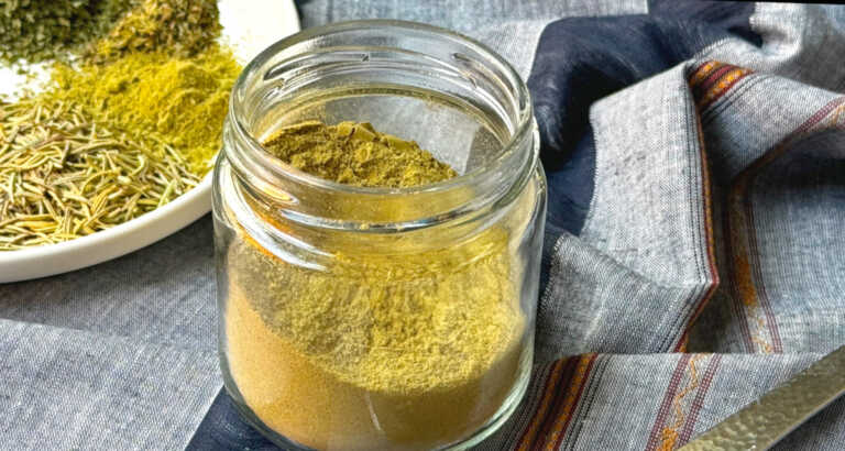 Copycat Bell’s Poultry Seasoning