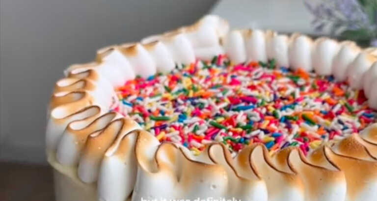 Staff Accused Of Eating Half Of Customer’s Birthday Cake Becomes Cakegate 2.0