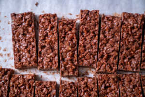 Homemade Crunch Bars Horizontal 2