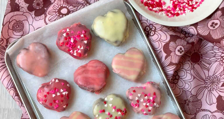 No Bake Oreo Heart Truffles
