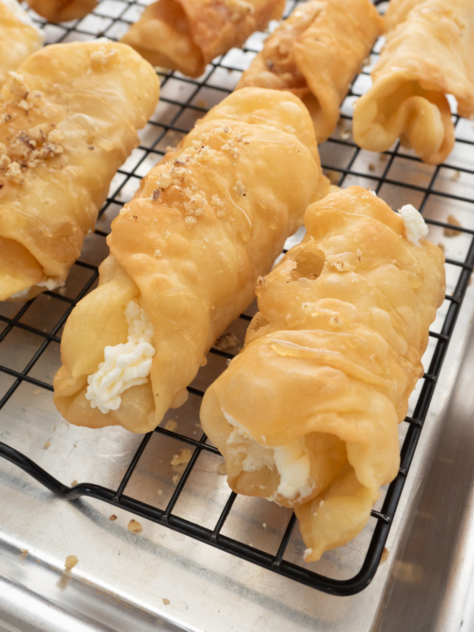 Cream-Filled Greek Diples