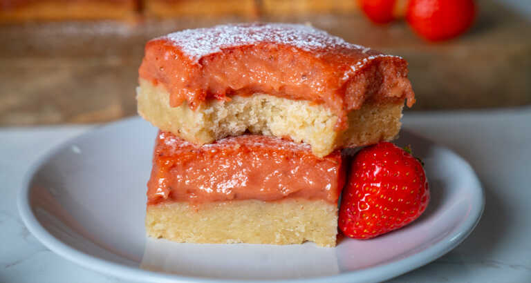 Strawberry Lemon Bars