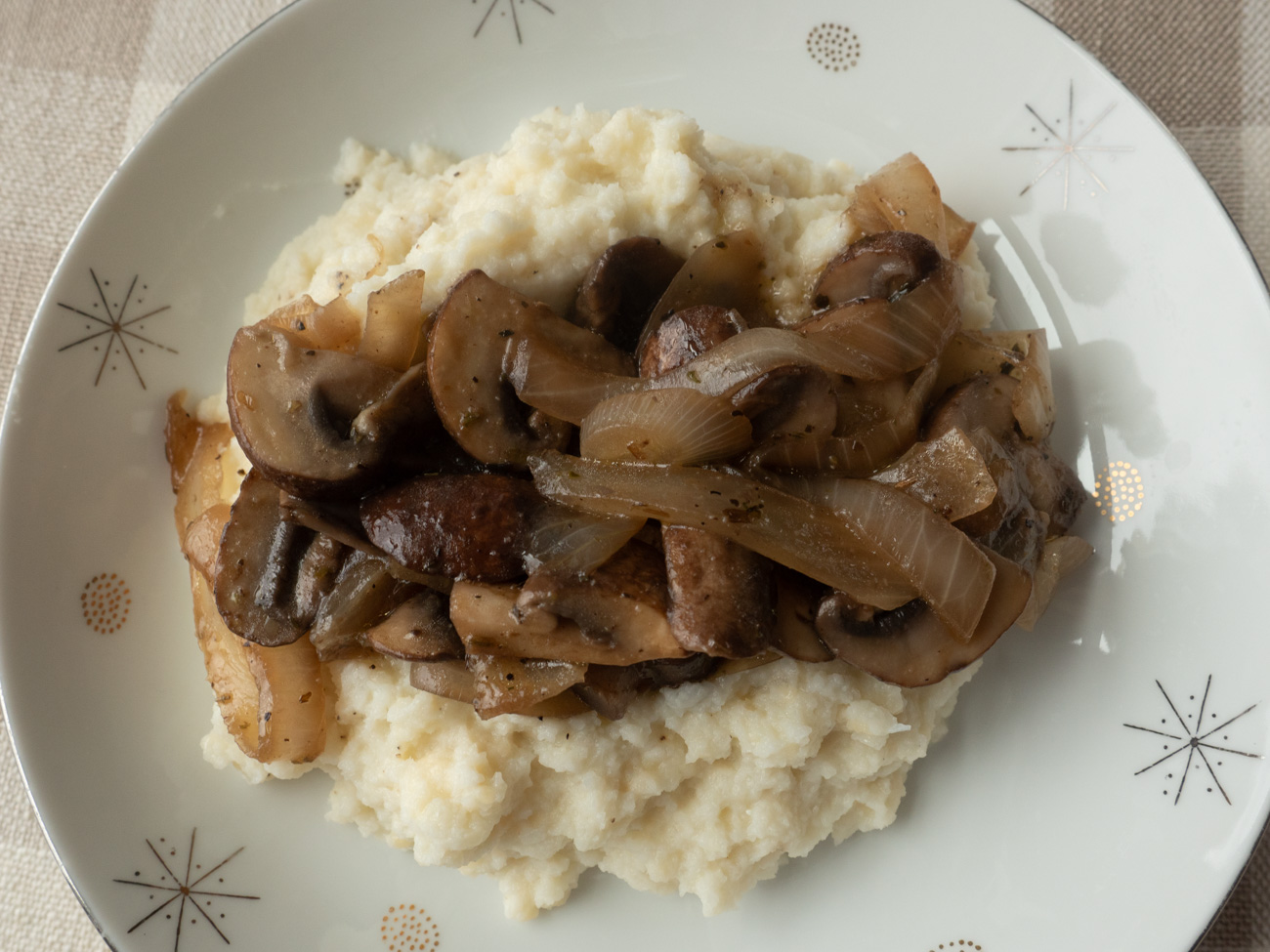 Mushroom and Cauliflower "Polenta"