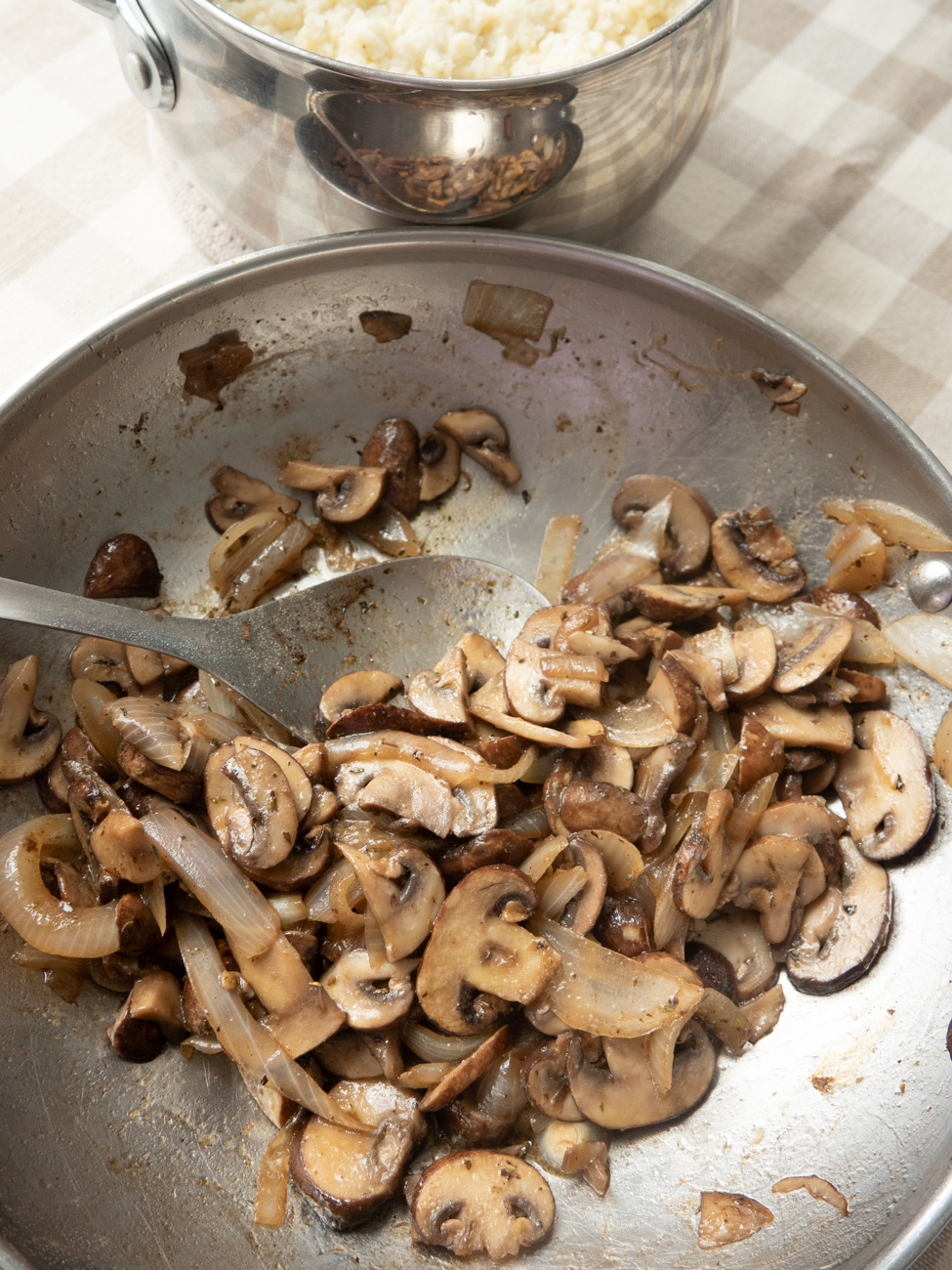 Mushroom and Cauliflower "Polenta"