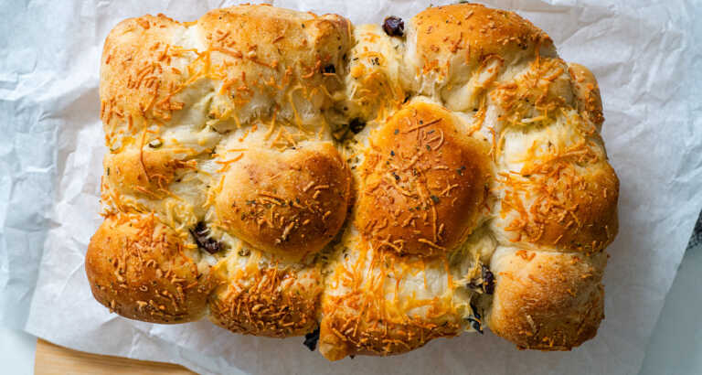 Dinner Roll Olive Bread