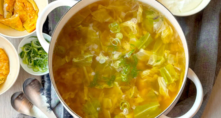 Romanian Lettuce Soup (Ciorba de salata)