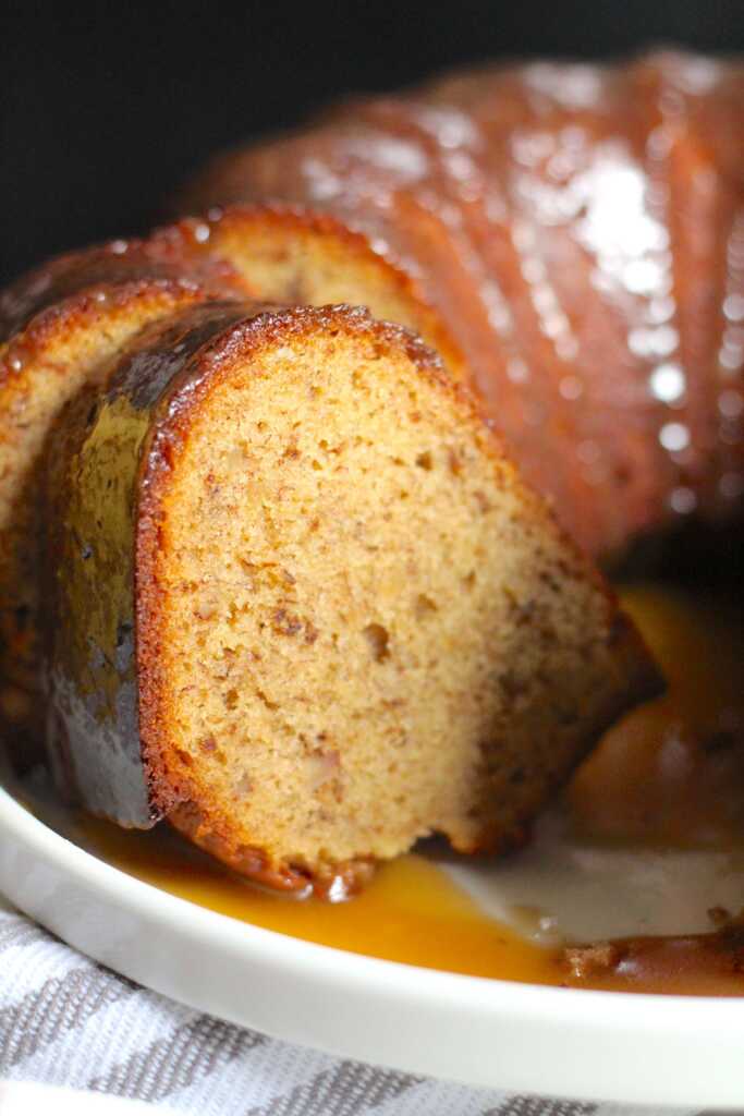Banana Pound Cake | 12 Tomatoes