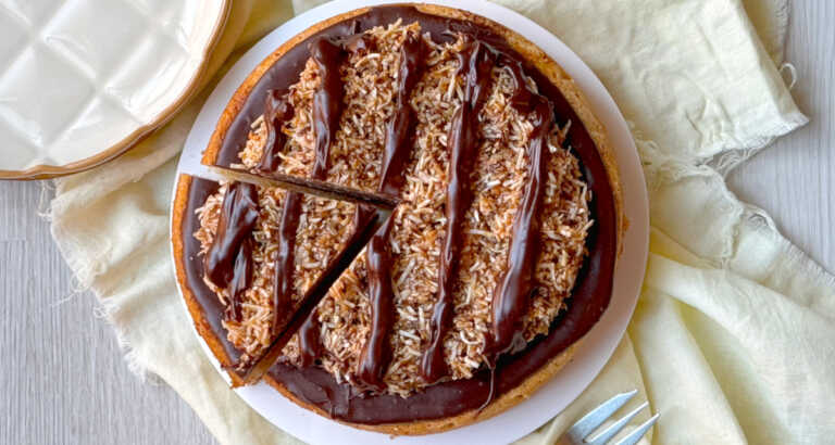 Samoa Cookie Cake