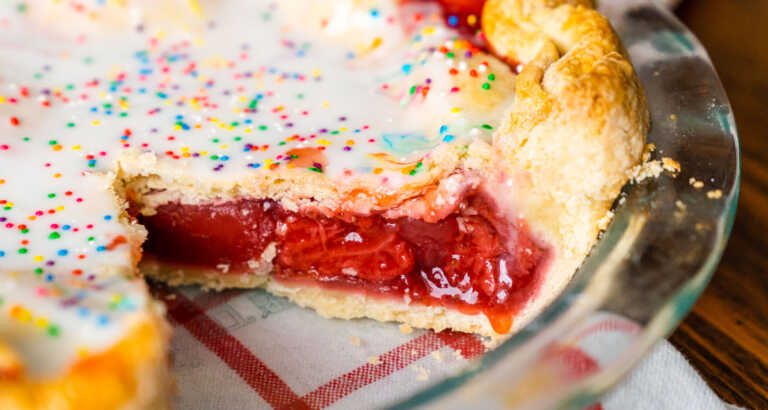 Strawberry Pop-Tart Pie