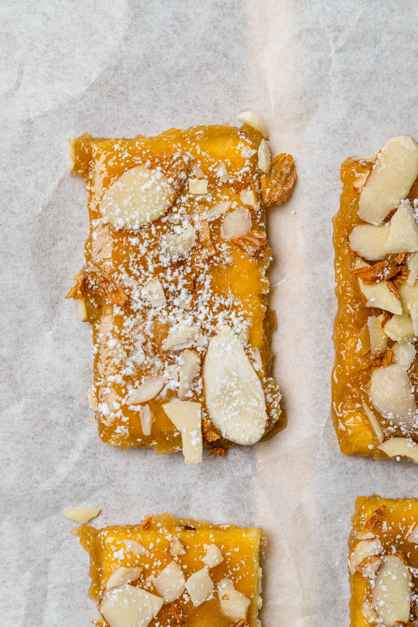 Almond Cracker Candy Vert -05
