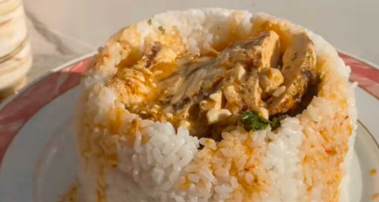 Make A Restaurant Worthy Plating Of Rice With This Technique