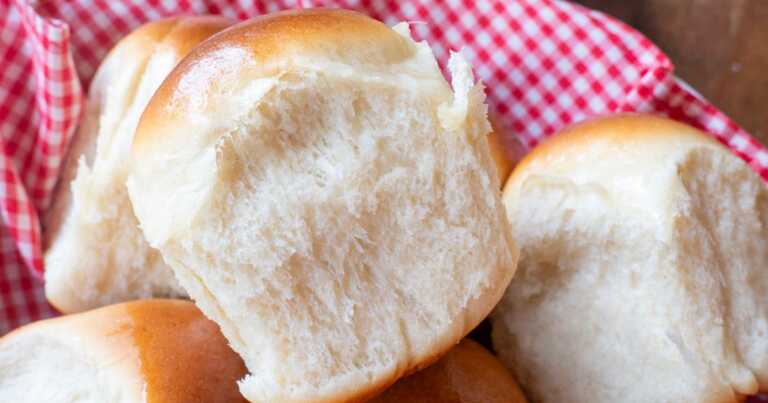 Lunch Lady Cafeteria Rolls