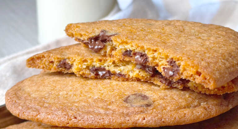 Thin and Crispy Chocolate Chip Cookies