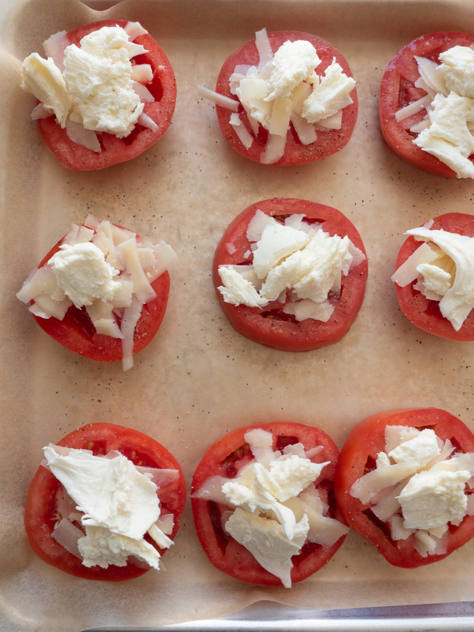 Cheesy Baked Tomatoes