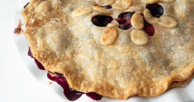 Bumbleberry Pie