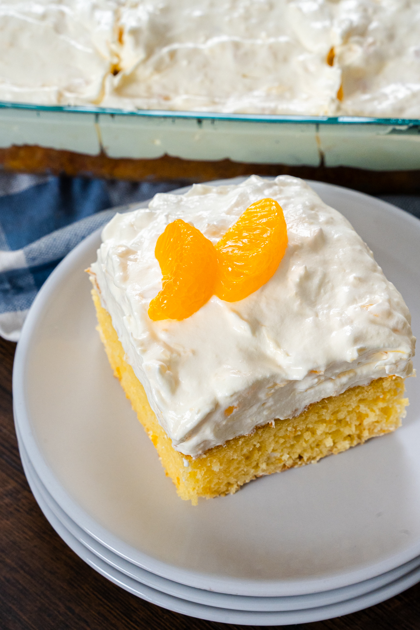 Pig Pickin' Cake Vertical 22