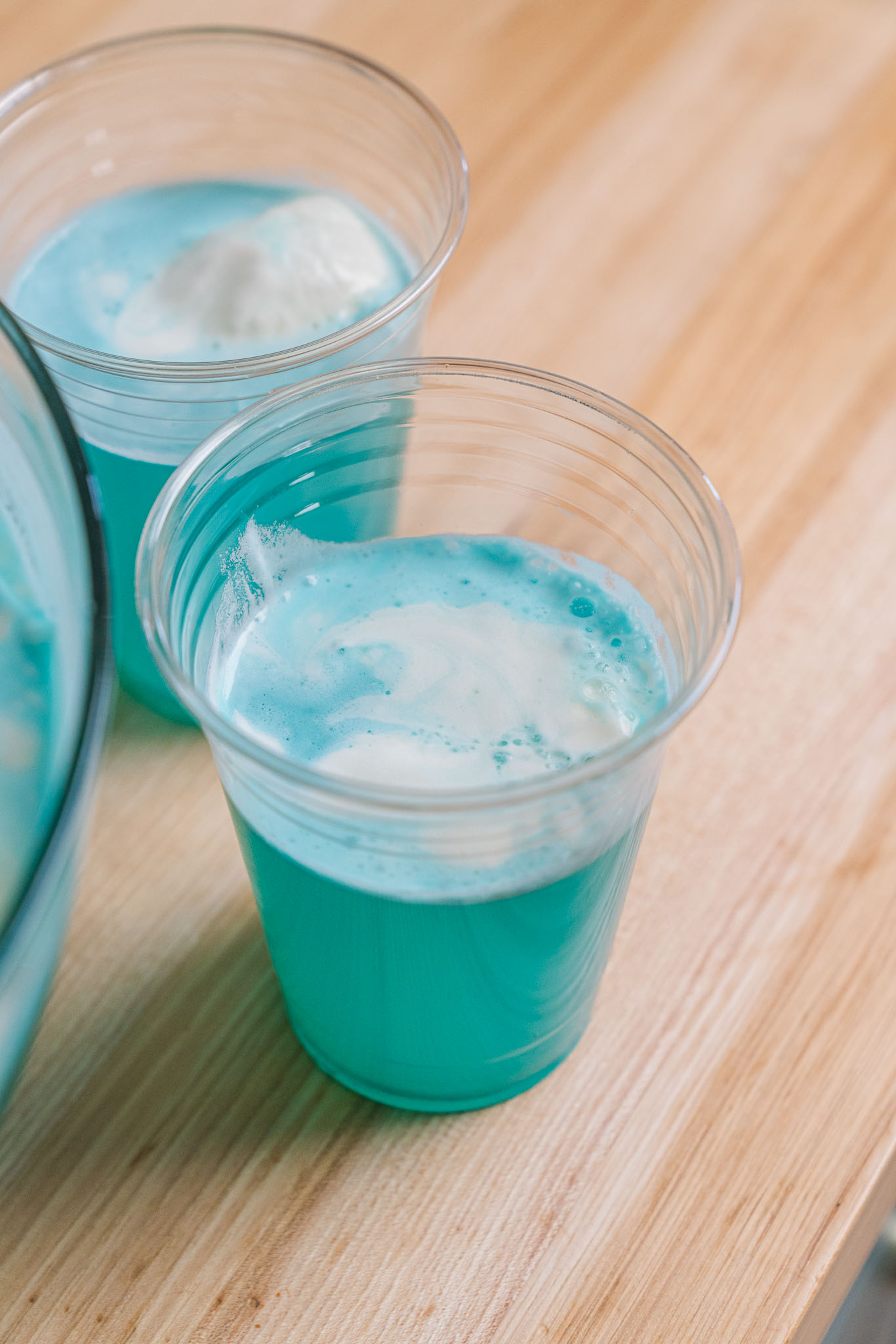 Baby Blue Punch Vert-02