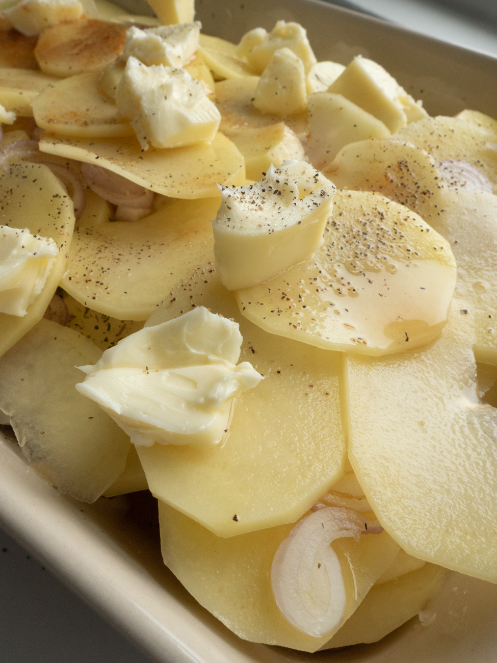 Boulangère Potatoes