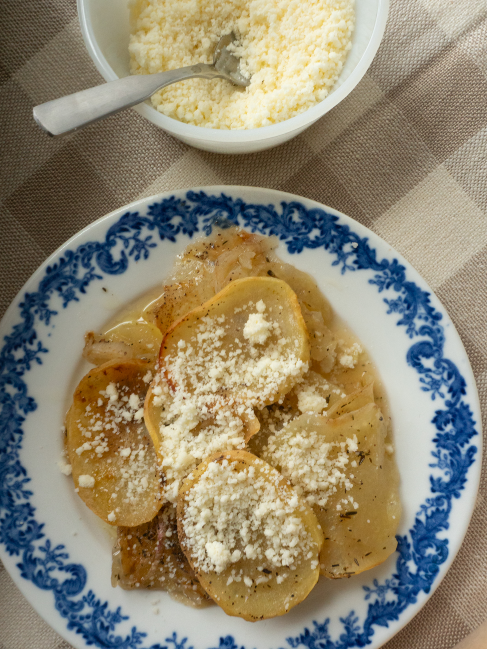 Boulangère Potatoes