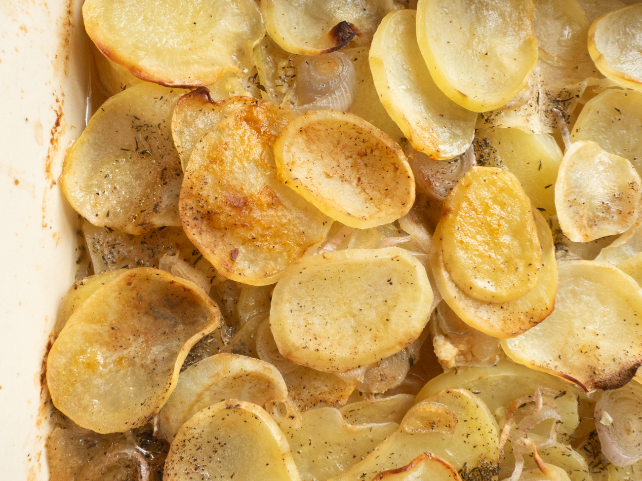 Boulangère Potatoes