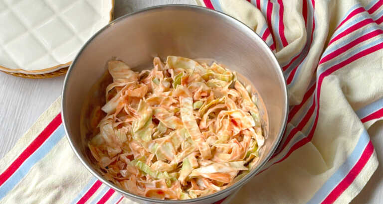 Creamy Tomato Cabbage