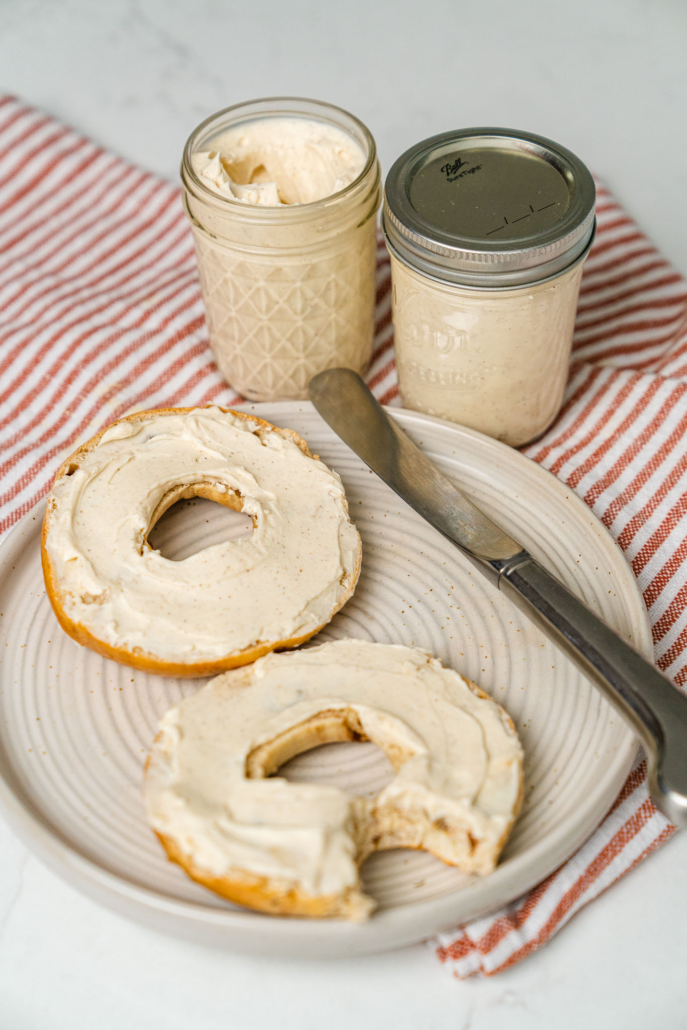 Mom's Famous Breakfast Spread Vert-08