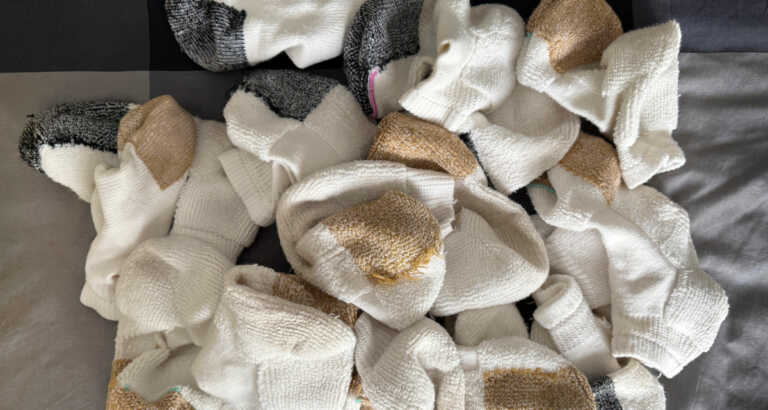 Folding Socks That Won’t Unravel In The Drawer