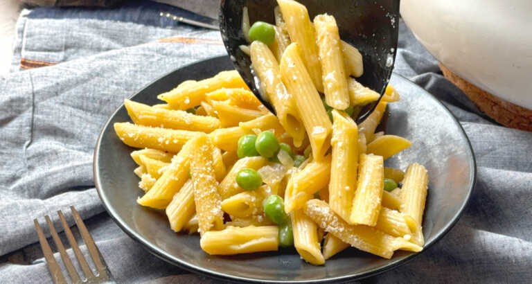 Penne and Peas (Pasta con i piselli)