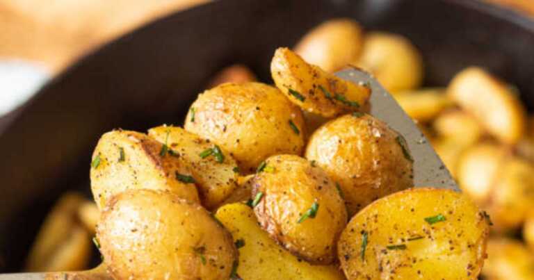 7 Foods That Just Taste Better Cooked in Cast Iron