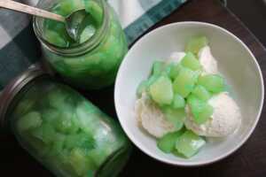 Mint pears 10