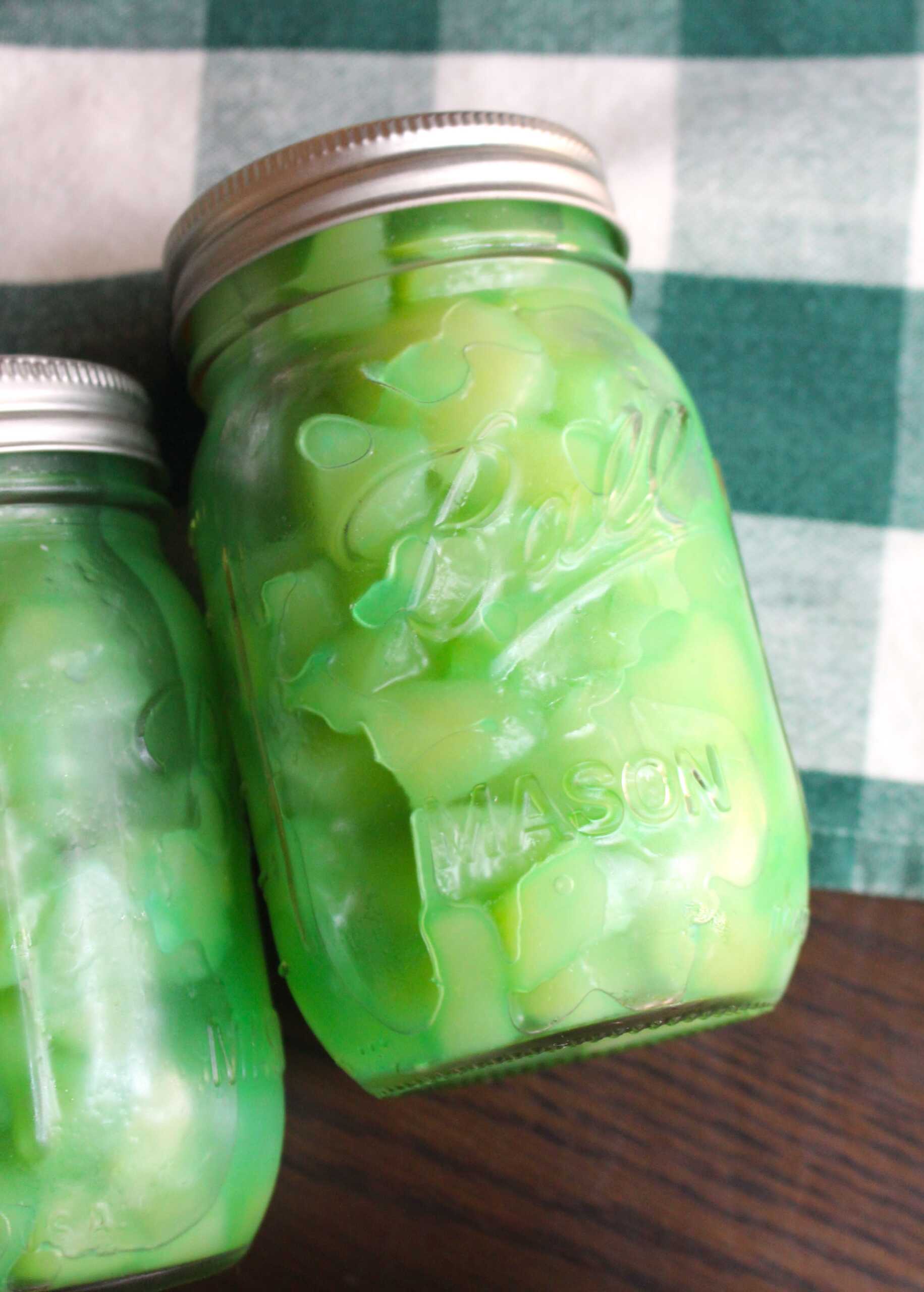 Mint pears 3