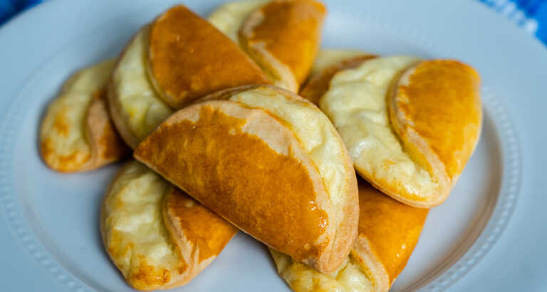 Sochniki (Sweet Cheese Cookies)