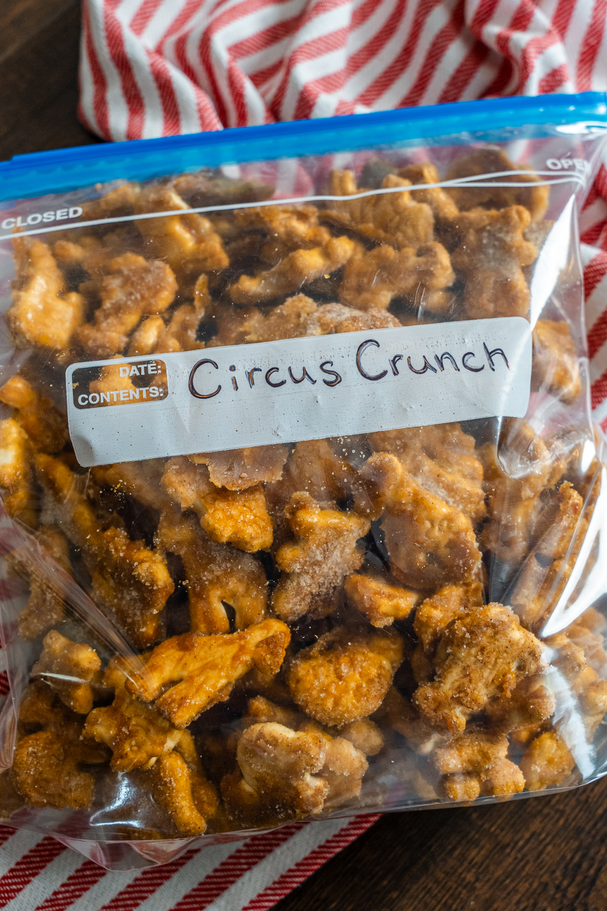 Circus Crunch Vertical 18